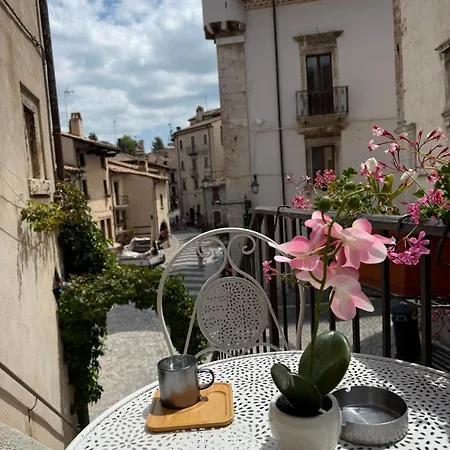 شقة La Finestra Sul Paese بيسكوكوستانزو